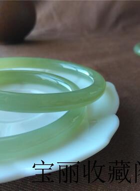 天然和田玉手镯女圆条美人镯小细条青海料青白玉晴水湖水绿玉镯子