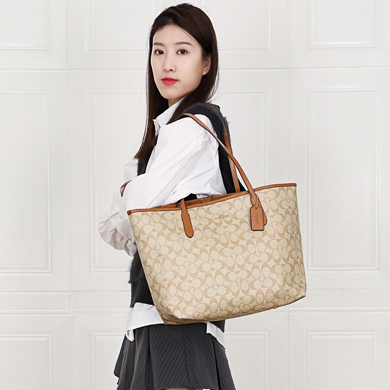 【官方授权】COACH/蔻驰官方女包2024新款city33大容量托特包正品 - 图1