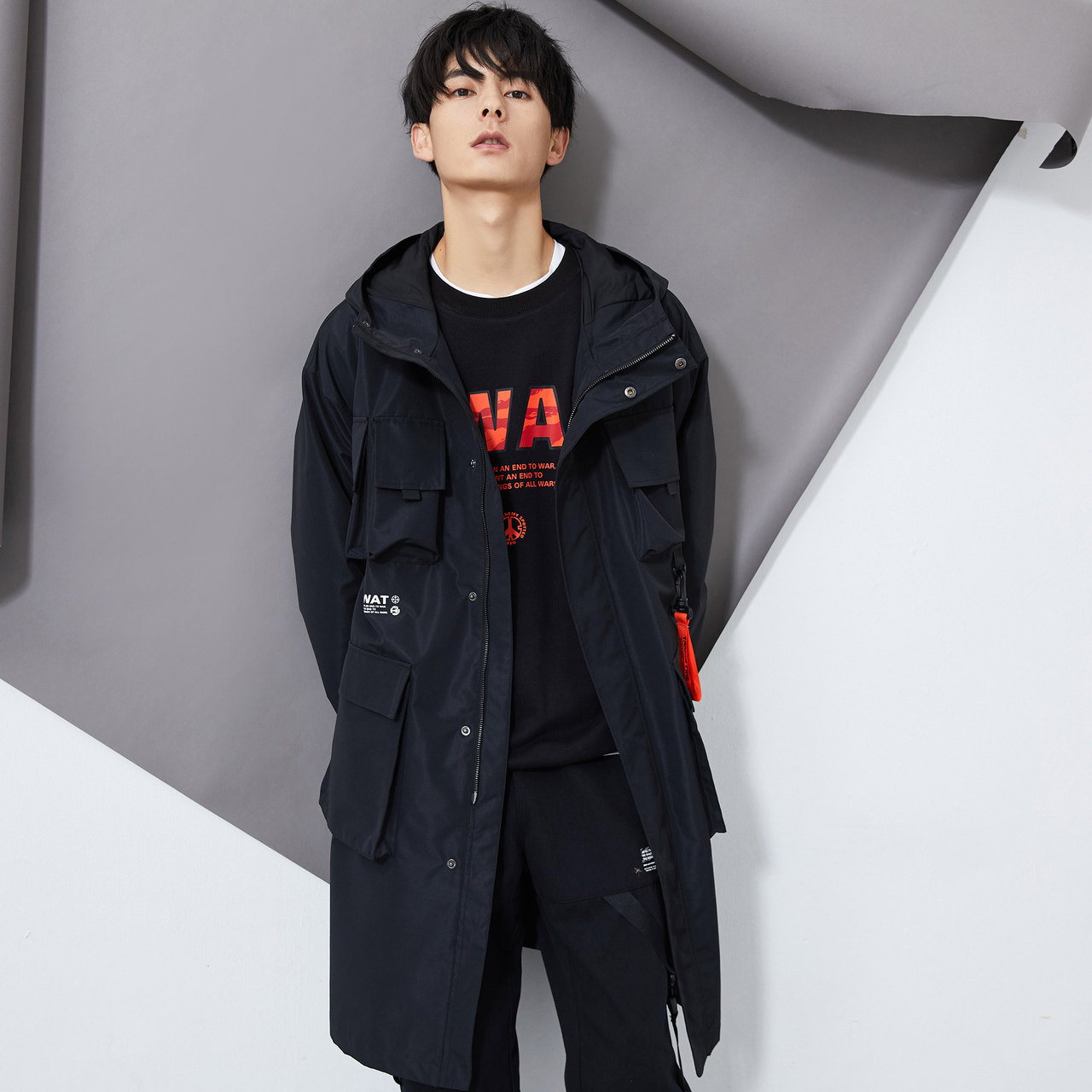  美特斯邦威outlets店夹克