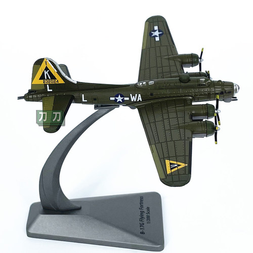 1:200美国B-17G飞机模型合金B17轰炸机免胶分色成品模型AF1 - 图2