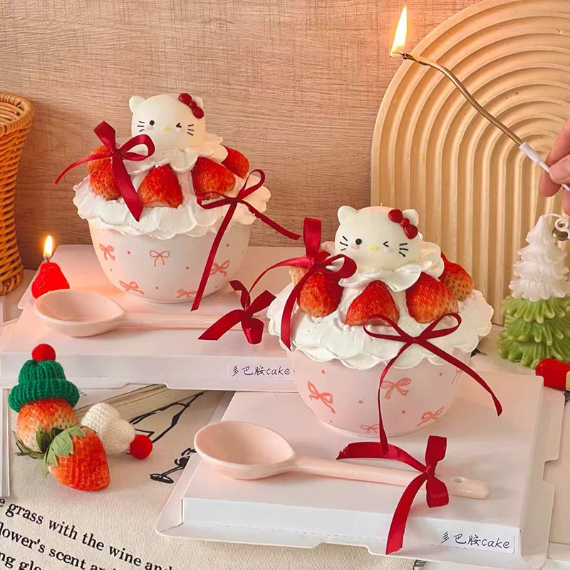 2026新年圣诞节快乐蝴蝶结草莓碗蛋糕装饰helloKitty陶瓷碗甜品碗 - 图1