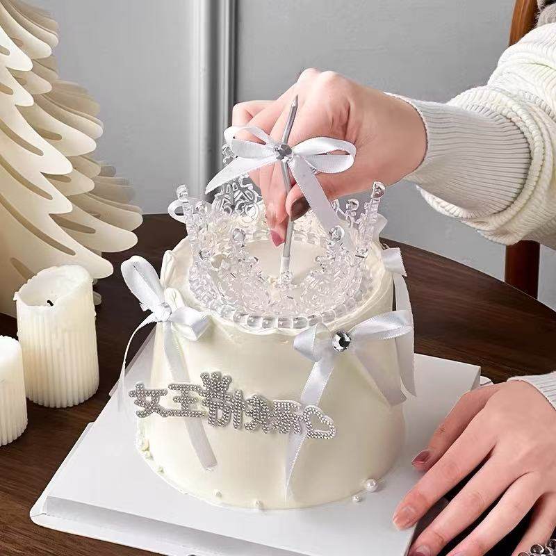 网红三八女王节快乐蛋糕装饰摆件水晶皇冠女神节水钻烘焙装扮插件,淘宝优惠券,粉丝福利购,淘宝优惠卷