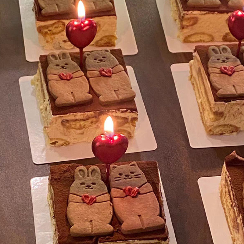 2026情人节快乐情侣表白熊兔饼干蛋糕装饰爱心蜡烛烘焙装扮插件,淘宝优惠券,粉丝福利购,淘宝优惠卷