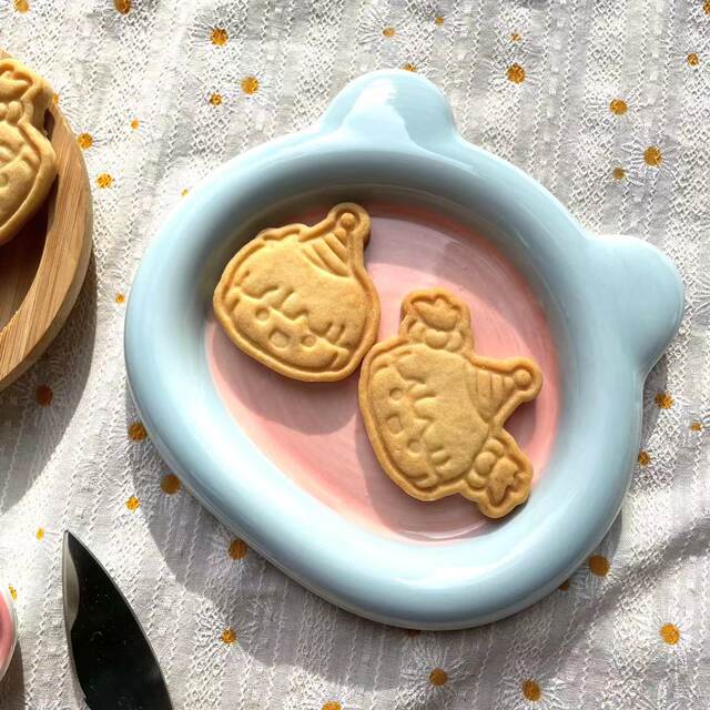 Handmade cookies, cake decorations, boys and girls dessert table, Children's Day birthday gift, no additions