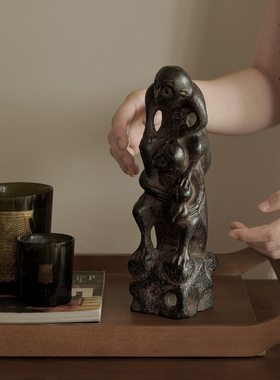 侘寂风复古青石雕刻灵猴摆件