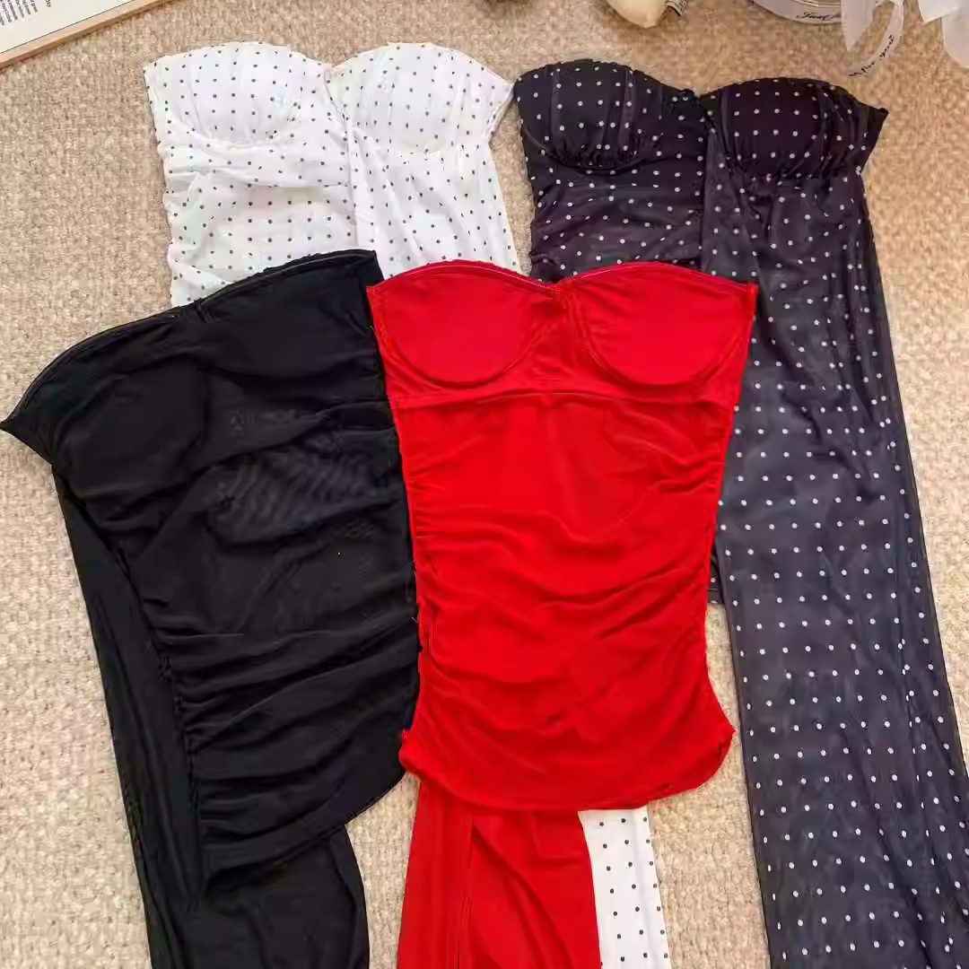 夏秋新款辣妹波点褶皱挂脖抹胸背心女修身飘带设计显瘦固定带胸垫,淘宝优惠券,粉丝福利购,淘宝优惠卷