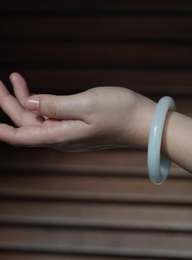 远家天然和田玉羊脂白玉手镯子/且末蓝 售后需48h内退回Y-935孤品