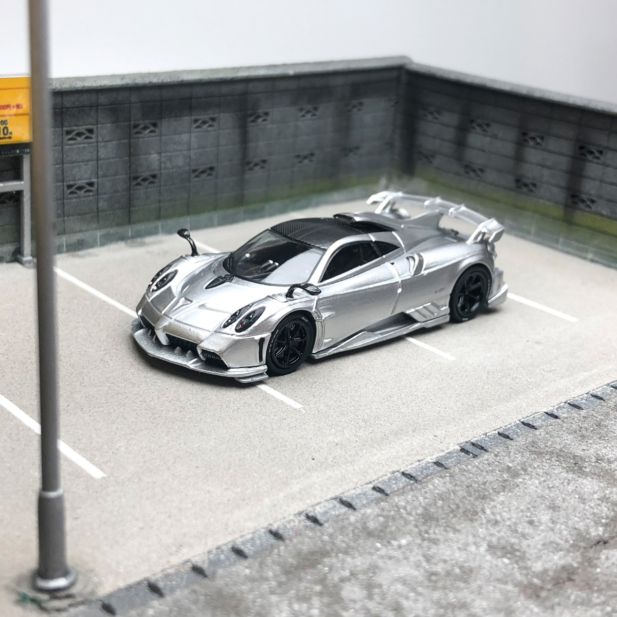 CM 1:64帕加尼 Pagani Imola伊莫拉合金汽车模型收藏摆件送礼-图2