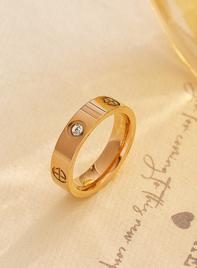 亚马逊爆款十字架锆石情侣戒指时尚个性不锈钢防水加号男女首饰