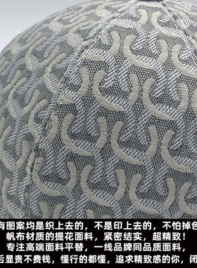 灰色字母大檐棒球帽显脸小