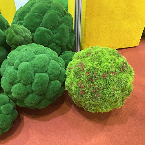 高仿真青苔球泡沫苔藓球装饰草球植毛石绿色橱窗展柜装饰植物球 - 图0