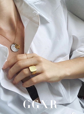 GGXR不规则双色圆牌银币锁骨项链