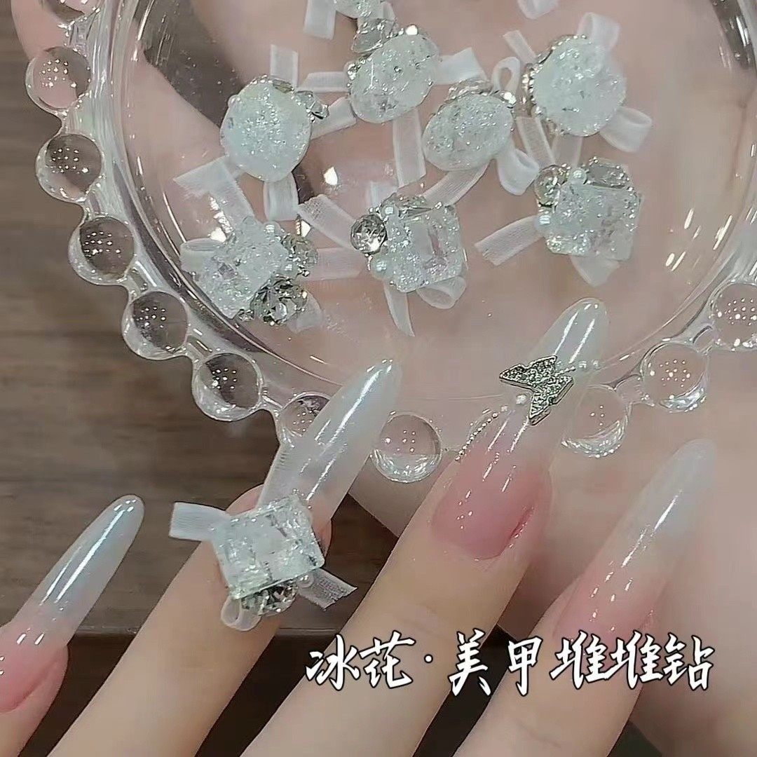 新款美甲钻蝴蝶结碎冰成品钻球爆闪透色旦形肥方仙气美甲装饰堆钻,淘宝优惠券,粉丝福利购,淘宝优惠卷