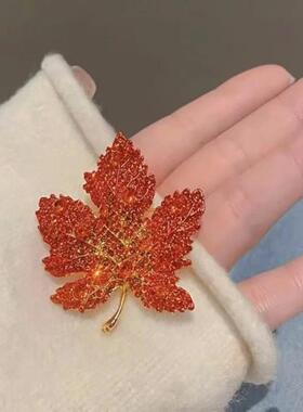 复古小众羊绒大衣胸花