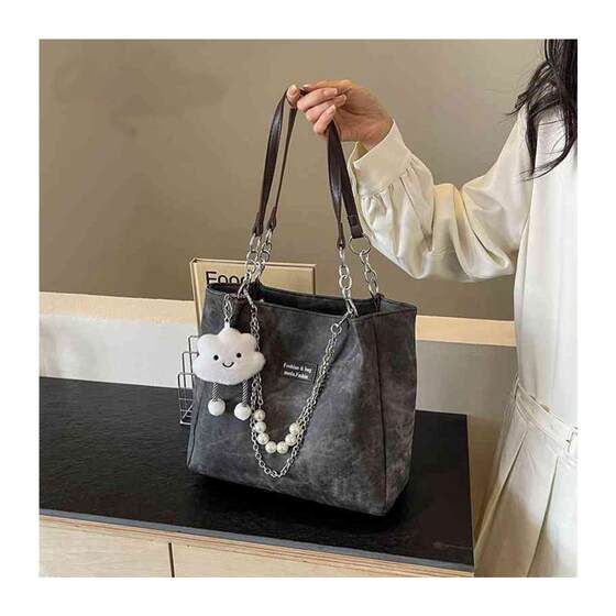 Versatile Shoulder Bag Ladies Commuting Tote Bag