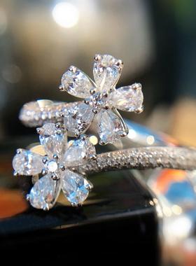 时尚女人名媛ins风花朵戒指pt950