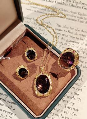 意大利复古宫廷风仿真祖母绿吊坠