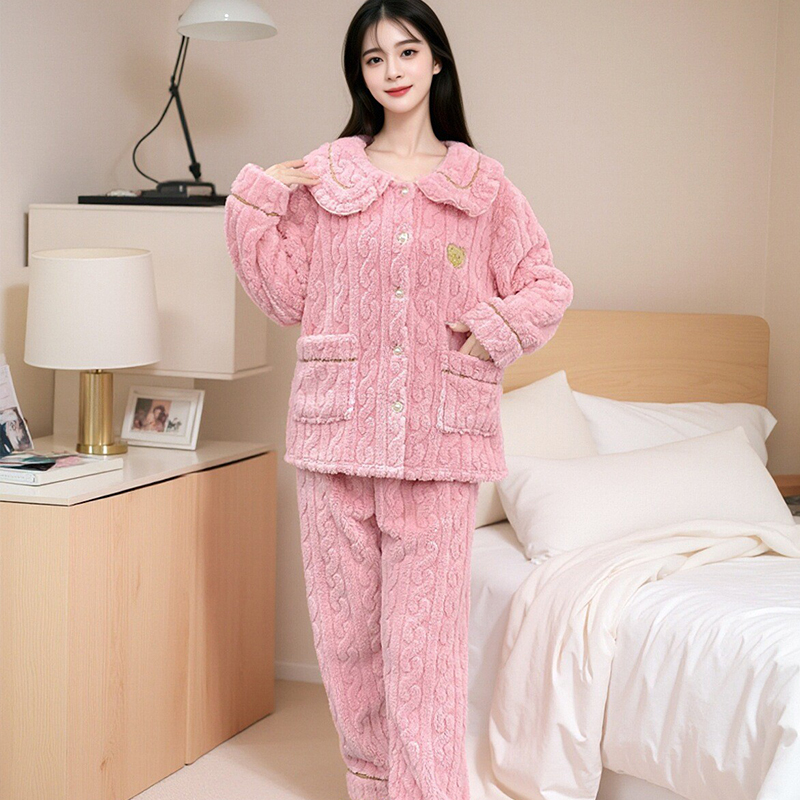 法兰绒睡衣女款2024新款冬季款加厚加绒女士珊瑚可外穿家居服套装