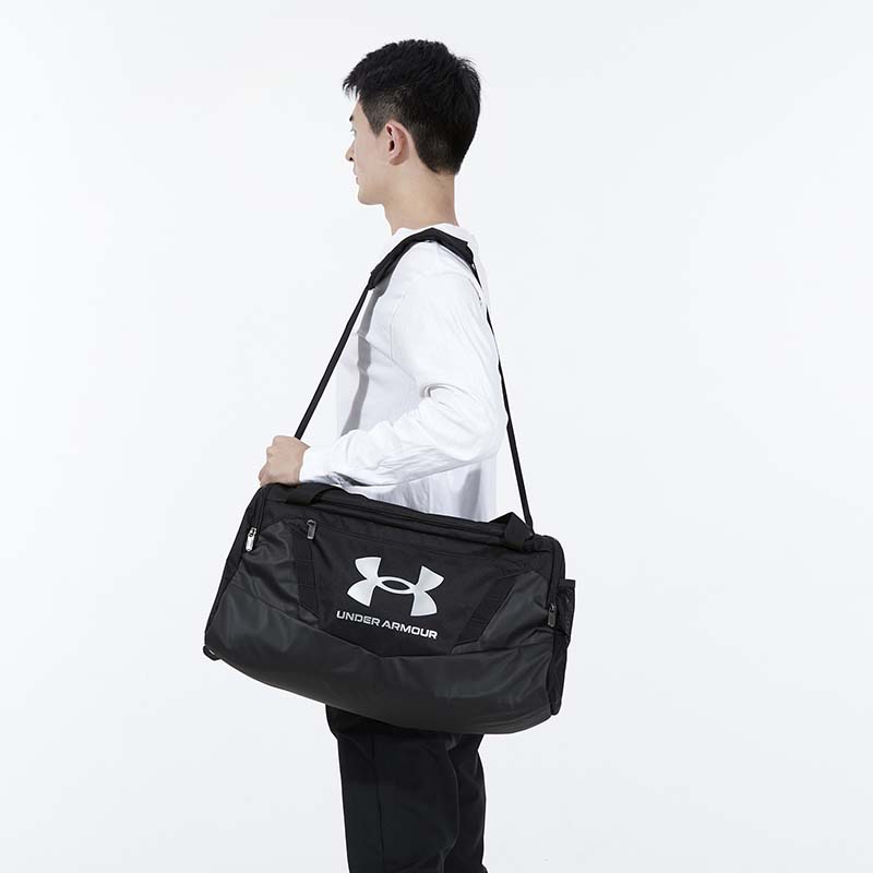 Under Armor UA Training Fitness Bag Men's and Women's Luggage Sports Crossbody Shoulder Portable Shoe Storage Travel Bag 1369222