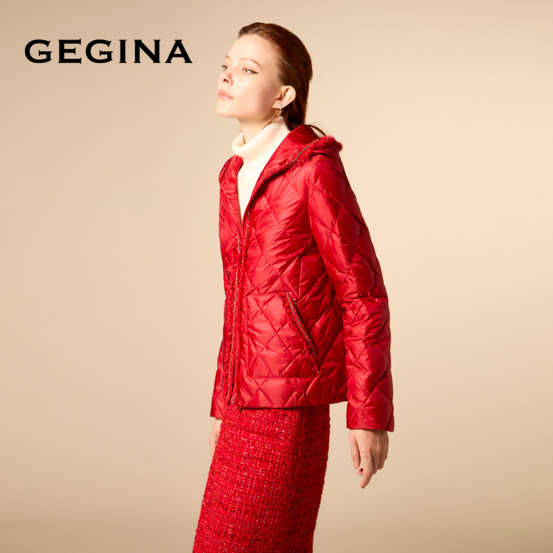 [鹅绒]GEGINA吉吉娜红色短款羽绒服外套女连帽保暖防风商场同款