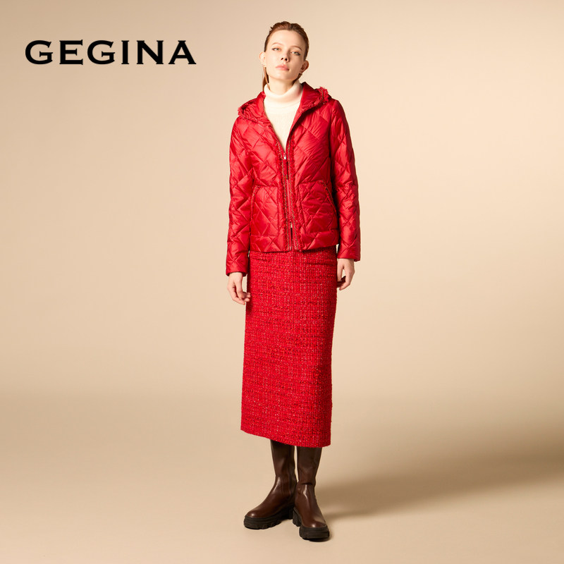 [鹅绒]GEGINA吉吉娜红色短款羽绒服外套女连帽保暖防风商场同款