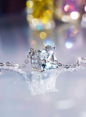 莫桑石1克拉公主方白钻项链