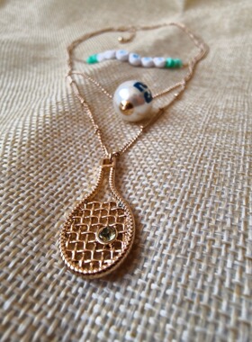 青岛外贸饰品时尚女潮流时尚百搭简约字母珍珠网球拍多层短款项链