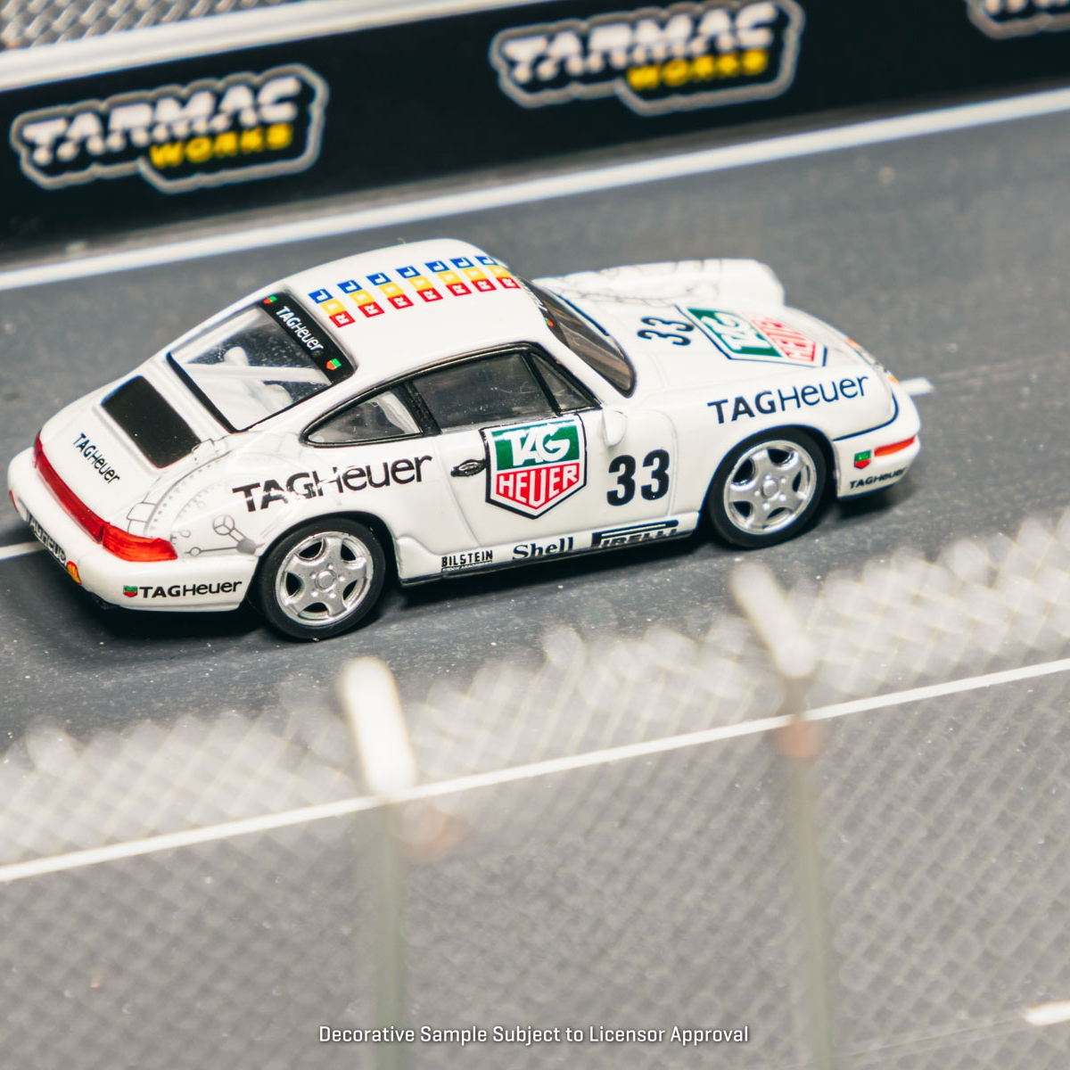 1993年保时捷964 Carrera 2 摩洛哥冠军赛车 TW 1:64合金汽车模型 - 图1