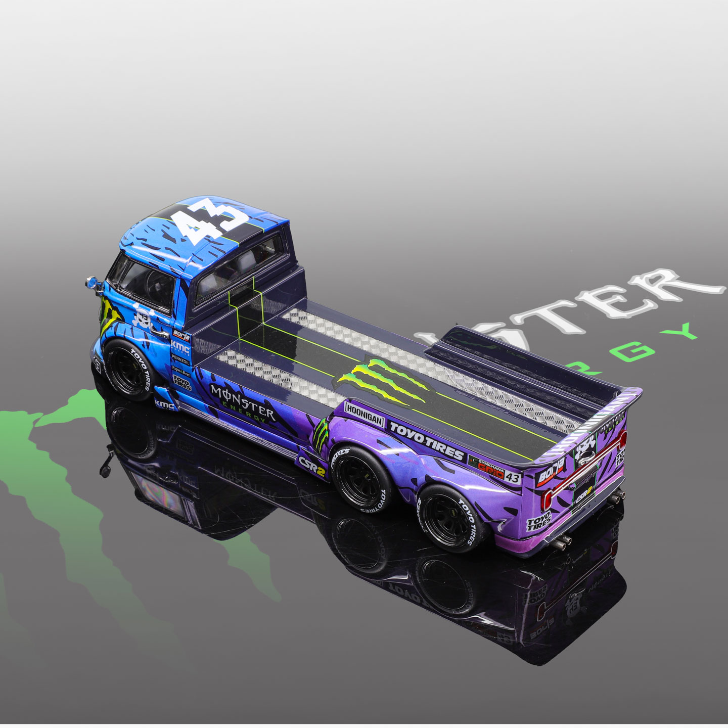 大众T1面包皮卡拖车魔爪改装 Liberty 1:64 卡车仿真合金汽车模型 - 图0