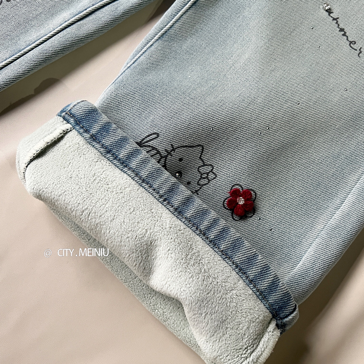 美妞之城女童加厚一体绒直筒牛仔裤中大童裤子 立体绣花 新年款,淘宝优惠券,粉丝福利购,淘宝优惠卷