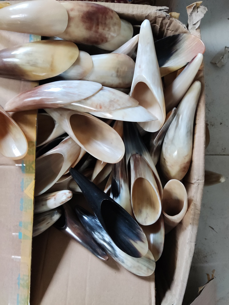 天然牦牛角刮痧筒刮痧板按摩茶勺全身通用颈部拔筋棒面部背部按摩,淘宝优惠券,粉丝福利购,淘宝优惠卷