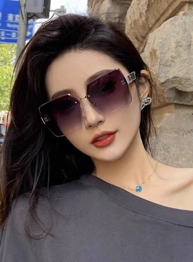 网红同款墨镜圆脸开车防紫外线长脸太阳眼镜高颜值大框太阳镜女款