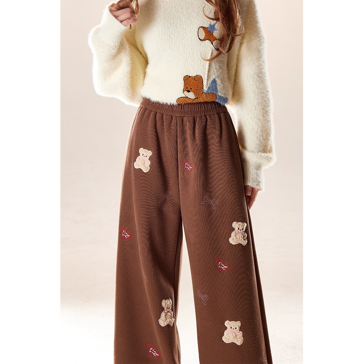 Brown bear embroidered sports casual wide-leg pants with velvet