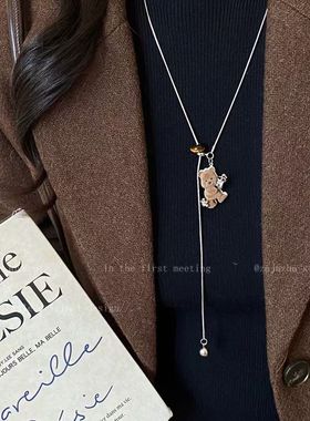 可爱甜心~咖色丝绒小熊抽拉项链女秋冬长款小众设计感毛衣链配饰