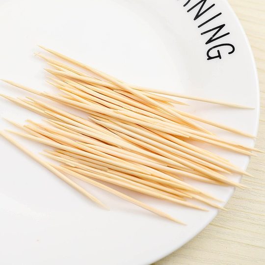 Double-ended bamboo toothpicks