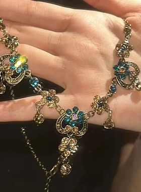 vintage 中世纪复古爱心项链小众设计感精致中古锁骨链法式脖颈链