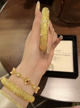 镀真金强保色古法沙金珍珠团花锦簇开口手镯精致高级百搭气质手镯
