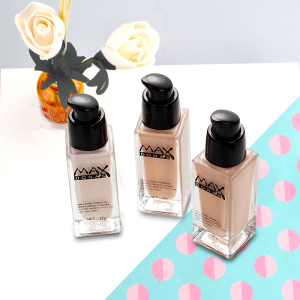 maxdonas持妆水润粉底液