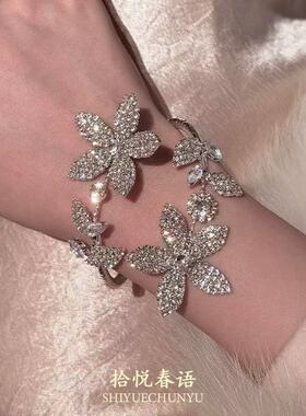 「旧梦花枝」清冷感爆闪银色花朵缠绕手镯优雅气质小众设计感手饰
