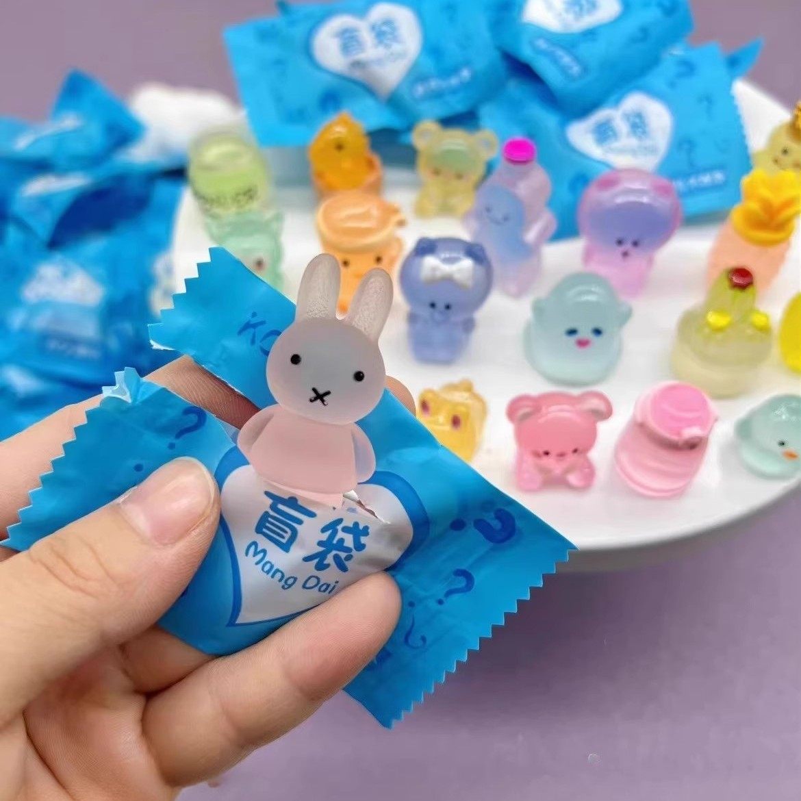 夜光动物盲袋迷你仿真小兔子小猫模型儿童玩具盲盒奖励礼物潮玩,淘宝优惠券,粉丝福利购,淘宝优惠卷