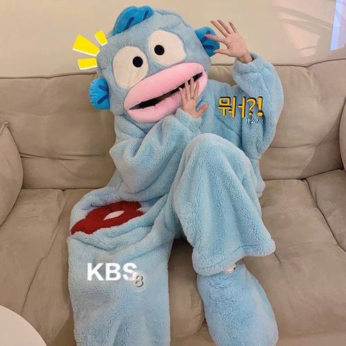 加绒家居服加厚卡通珊瑚绒亲子冬季连体丑鱼卡通儿童睡衣大号男女 - 图1