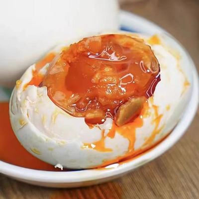 咸鸭蛋红心流油大号鸭蛋红泥腌制真空包装农场好吃蛋黄