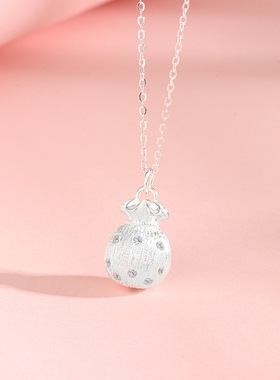 s925纯银古法黄金点钻拉丝福袋项链女毛衣链吊坠新款高级感