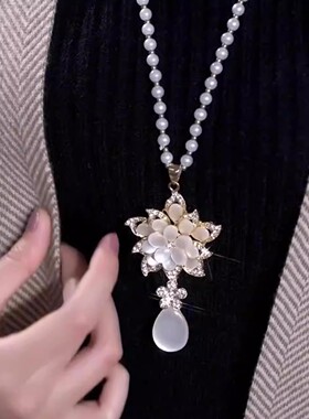 新款百搭猫眼石大气毛衣链女个性吊坠时尚长款项链衣服秋冬配饰品