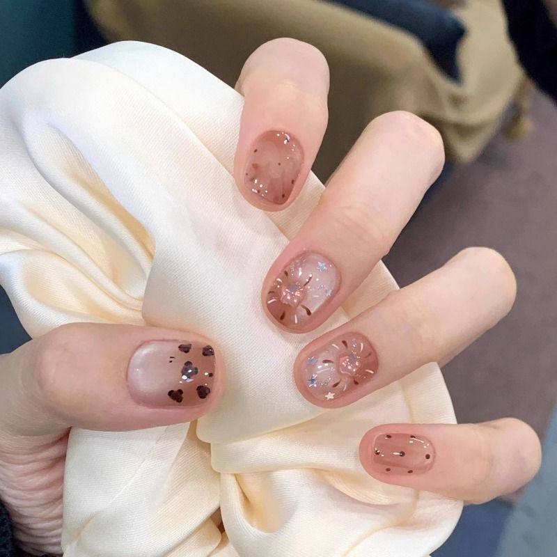 秋冬短款豹纹猫眼穿戴甲豆豆甲显白爆款美甲贴片指甲新年黑皮磨砂,淘宝优惠券,粉丝福利购,淘宝优惠卷