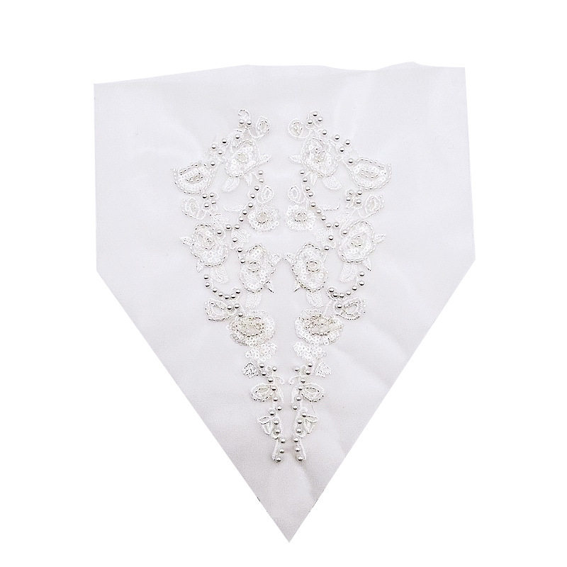 新款热销珠子珠片时尚领花布贴特种绣花章辅料女装童装白色新工艺