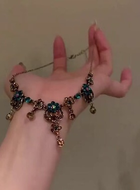 vintage中世纪复古爱心项链小众设计感中古锁骨链法式脖颈链蓝色