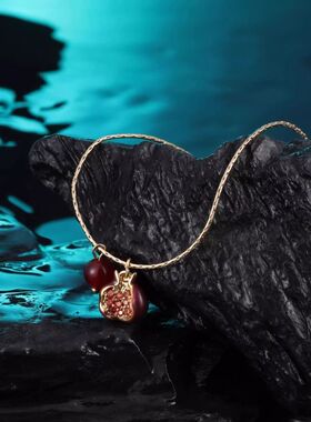 好运新年红色石榴吊坠项链毛衣链