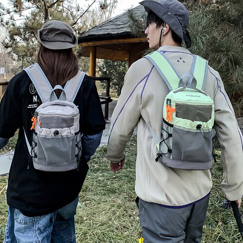 户外登山包运动双肩包女士旅游轻便爬山背包小型书包徒步防水出行 - 图0