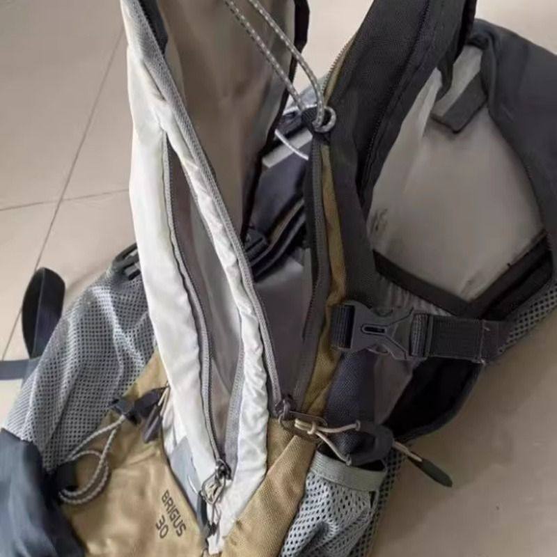 登山包30大容量男女防水户外徒步骑行轻便旅行背包双肩包,淘宝优惠券,粉丝福利购,淘宝优惠卷